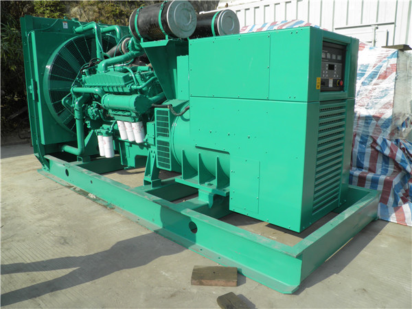 都兰发电车出租-柴油发电机组在使用的过程中应该做好哪些防护工作