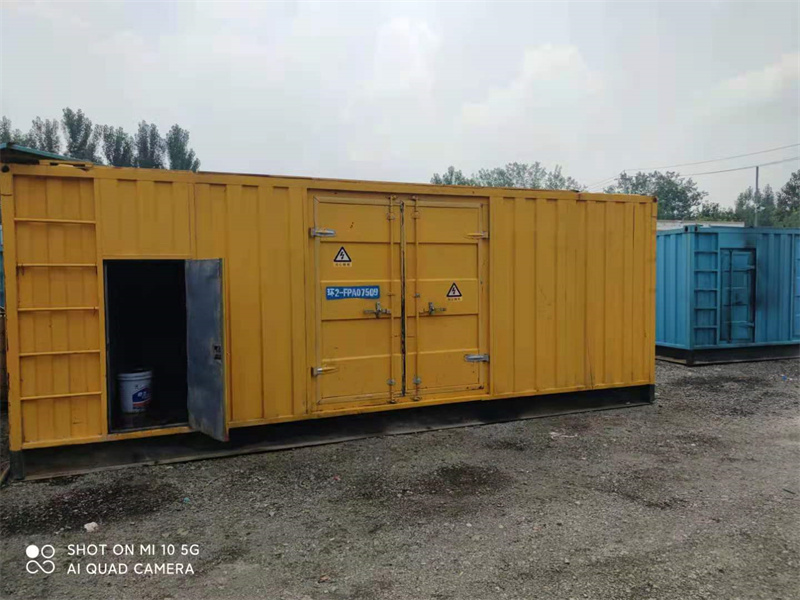 都兰200KW柴油发电机组需要配备什么型号的电缆线？