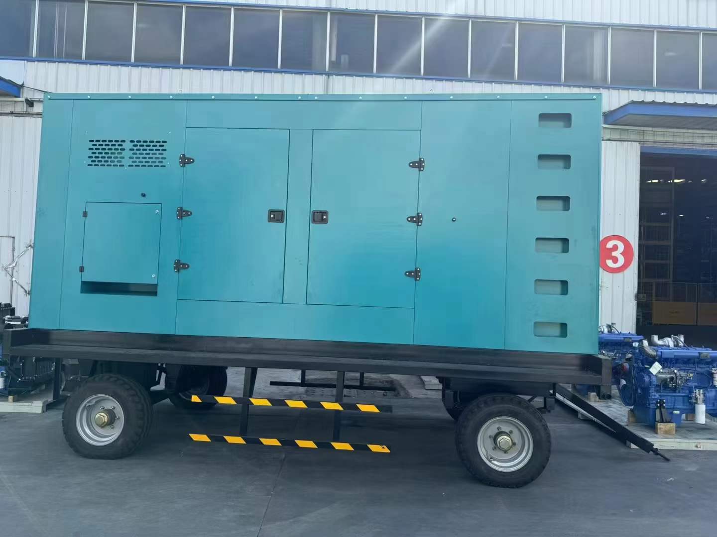 都兰2500KVA 负载启动电流大概是多少？