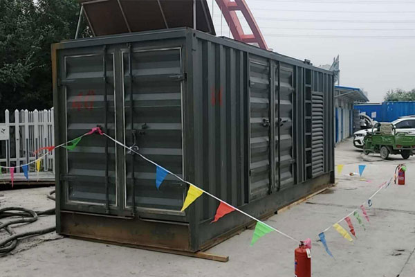 都兰发电机租赁空气滤清器多久更换一次？